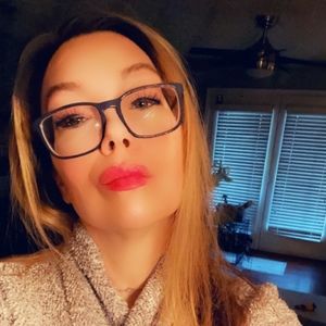 Meet your Posher, Ania